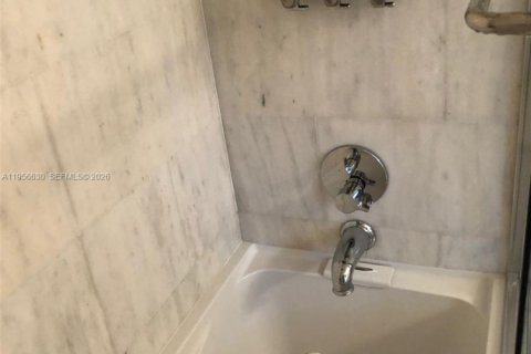 Снять в аренду виллу или дом в Майами, Флорида 3 спальни, 190.17м2, № 2010522 - фото 18