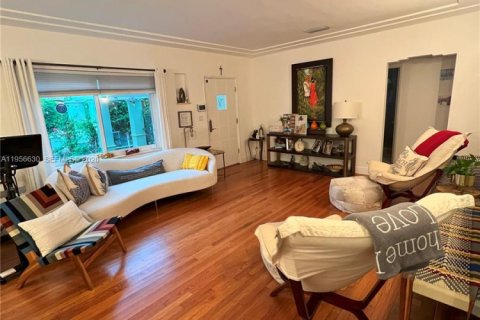 Снять в аренду виллу или дом в Майами, Флорида 3 спальни, 190.17м2, № 2010522 - фото 7