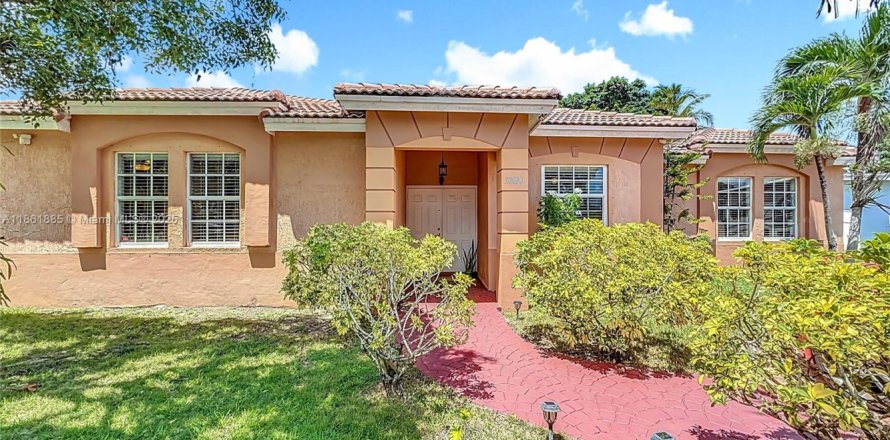 Casa en Homestead, Florida 4 dormitorios, 154.4 m2 № 1892446