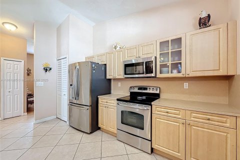 Casa en venta en Homestead, Florida, 4 dormitorios, 154.4 m2 № 1892446 - foto 25