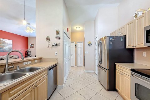Casa en venta en Homestead, Florida, 4 dormitorios, 154.4 m2 № 1892446 - foto 28