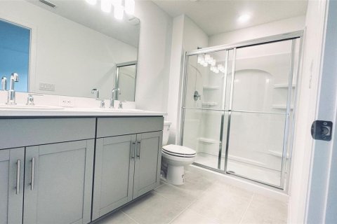 Townhouse in Sarasota, Florida 3 bedrooms, 127.55 sq.m. № 1765754 - photo 15
