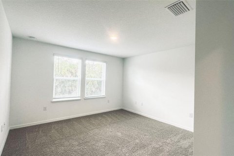 Townhouse in Sarasota, Florida 3 bedrooms, 127.55 sq.m. № 1765754 - photo 14