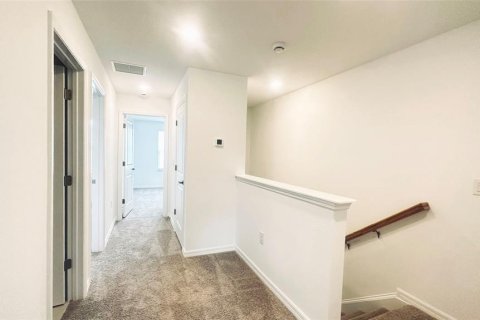 Townhouse in Sarasota, Florida 3 bedrooms, 127.55 sq.m. № 1765754 - photo 23