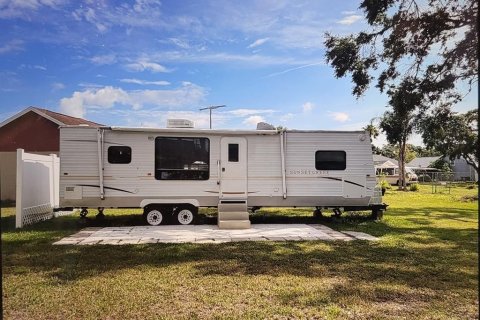 Casa en alquiler en Sarasota, Florida, 3 dormitorios, 113.34 m2 № 1815741 - foto 25