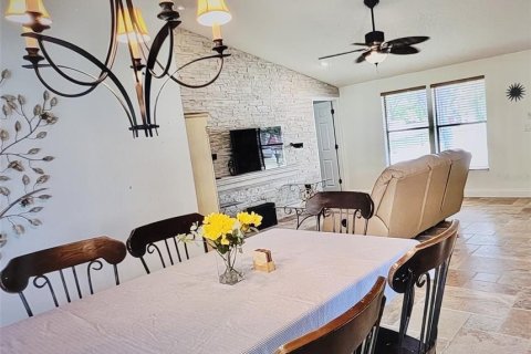 Casa en alquiler en Sarasota, Florida, 3 dormitorios, 113.34 m2 № 1815741 - foto 6