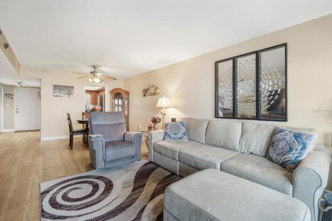 Copropriété à vendre à Saint Petersburg, Floride: 1 chambre, 98.48 m2 № 1740164 - photo 9