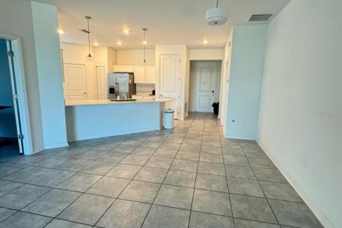 Villa ou maison à louer à Winter Haven, Floride: 3 chambres, 195.93 m2 № 2433604 - photo 8