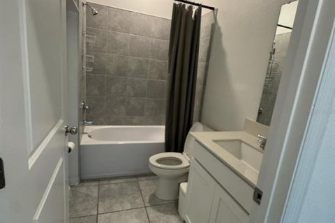 Villa ou maison à louer à Winter Haven, Floride: 3 chambres, 195.93 m2 № 2433604 - photo 11
