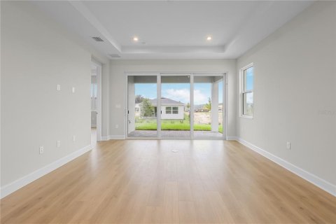 Casa en venta en Lady Lake, Florida, 2 dormitorios, 133.22 m2 № 2151511 - foto 8
