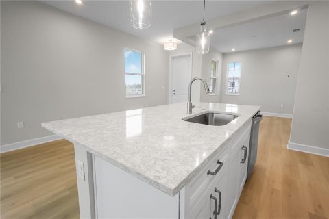 Casa en venta en Lady Lake, Florida, 2 dormitorios, 133.22 m2 № 2151511 - foto 16
