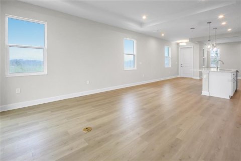 Casa en venta en Lady Lake, Florida, 2 dormitorios, 133.22 m2 № 2151511 - foto 11