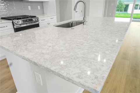 Casa en venta en Lady Lake, Florida, 2 dormitorios, 133.22 m2 № 2151511 - foto 17