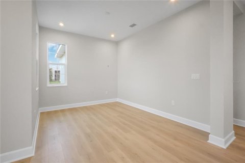 Casa en venta en Lady Lake, Florida, 2 dormitorios, 133.22 m2 № 2151511 - foto 4