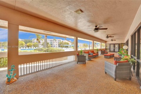 Copropriété à vendre à Sunrise, Floride: 2 chambres, 131.92 m2 № 1998290 - photo 24