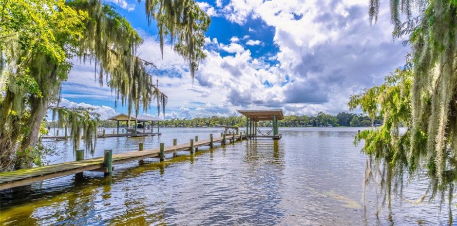 House in Georgetown, Florida 3 bedrooms, 126.53 sq.m. № 1918012