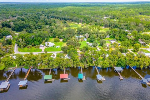 House in Georgetown, Florida 3 bedrooms, 126.53 sq.m. № 1918012 - photo 8