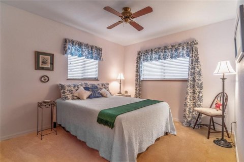 House in Georgetown, Florida 3 bedrooms, 126.53 sq.m. № 1918012 - photo 21