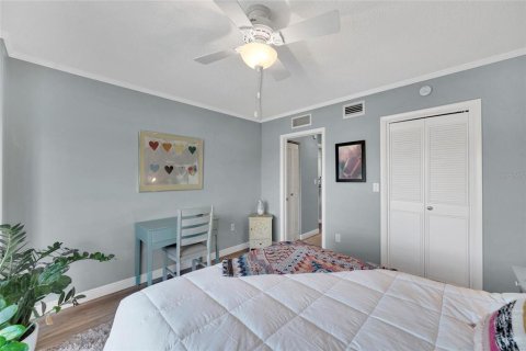 Condominio en venta en Saint Petersburg, Florida, 2 dormitorios, 104.98 m2 № 2229573 - foto 18