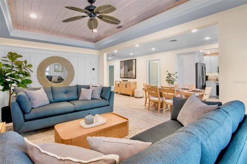 Casa en venta en Anna Maria, Florida, 2 dormitorios, 103.03 m2 № 2125509 - foto 17