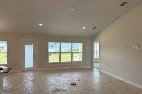 House in Dunnellon, Florida 4 bedrooms, 201.51 sq.m. № 1905249 - photo 6