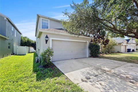 Casa en New Port Richey, Florida 5 dormitorios, 205.69 m2 № 2112739