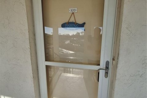 Снять в аренду кондоминиум в Венеция, Флорида 5 комнат, 76.92м2, № 1530524 - фото 2