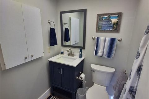 Condo in Venice, Florida, 2 bedrooms  № 1530524 - photo 10
