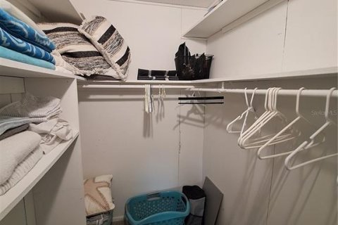 Снять в аренду кондоминиум в Венеция, Флорида 5 комнат, 76.92м2, № 1530524 - фото 14