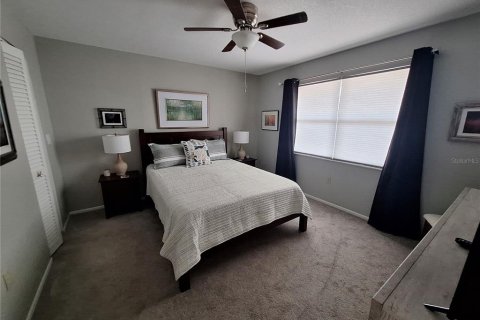 Condo in Venice, Florida, 2 bedrooms  № 1530524 - photo 25