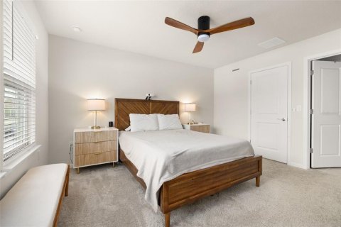 Townhouse in Davenport, Florida 3 bedrooms, 161.28 sq.m. № 2272785 - photo 19