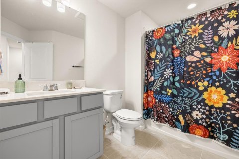 Townhouse in Davenport, Florida 3 bedrooms, 161.28 sq.m. № 2272785 - photo 28