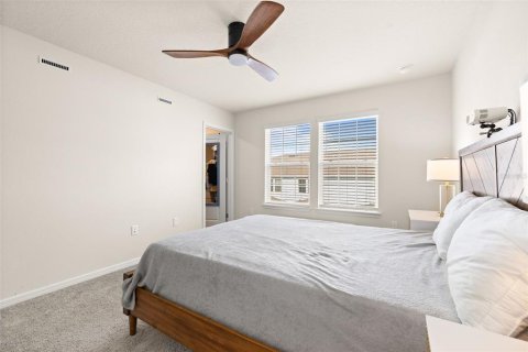 Townhouse in Davenport, Florida 3 bedrooms, 161.28 sq.m. № 2272785 - photo 20