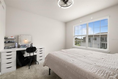 Townhouse in Davenport, Florida 3 bedrooms, 161.28 sq.m. № 2272785 - photo 26