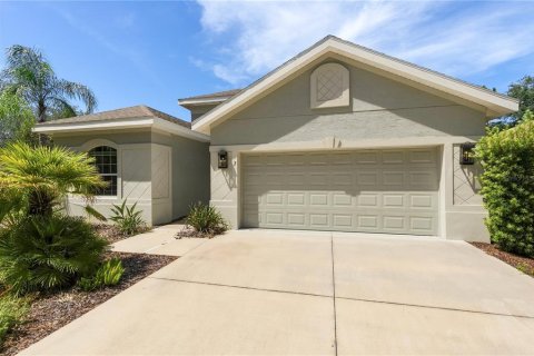 House in Palm Coast, Florida 3 bedrooms, 187.48 sq.m. № 2345202