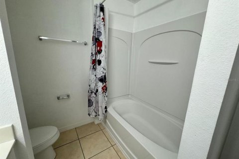 Apartamento en alquiler en Kissimmee, Florida, 3 dormitorios, 111.67 m2 № 1657096 - foto 16