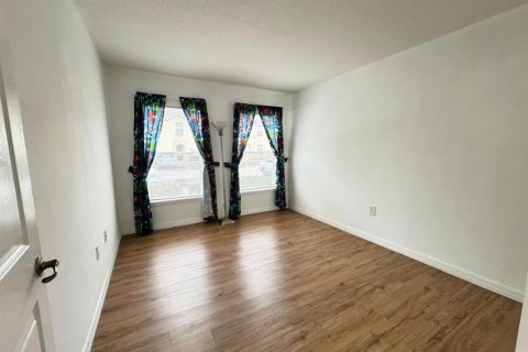 Apartamento en alquiler en Kissimmee, Florida, 3 dormitorios, 111.67 m2 № 1657096 - foto 6