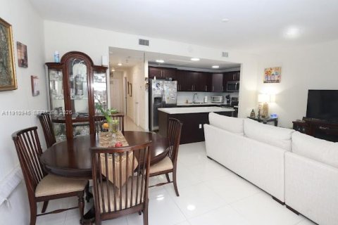 Touwnhouse à vendre à Homestead, Floride: 4 chambres, 142.6 m2 № 2091052 - photo 8
