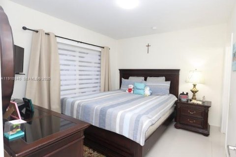 Touwnhouse à vendre à Homestead, Floride: 4 chambres, 142.6 m2 № 2091052 - photo 12