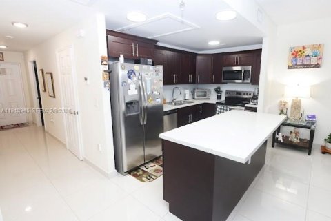 Touwnhouse à vendre à Homestead, Floride: 4 chambres, 142.6 m2 № 2091052 - photo 5