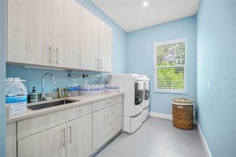 Купить виллу или дом в Сарасота, Флорида 11 комнат, 276.29м2, № 1686583 - фото 25