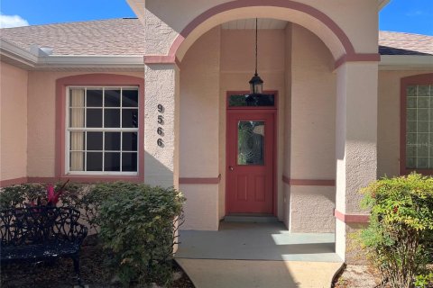 House in Ocala, Florida 2 bedrooms, 157.56 sq.m. № 1622795 - photo 4