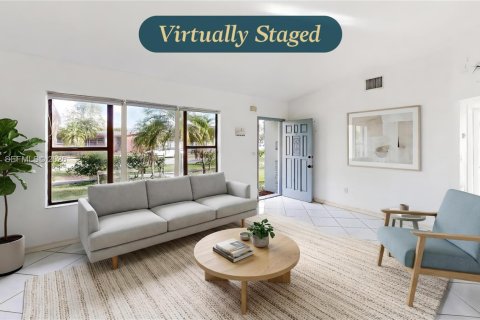 Купить виллу или дом в Хомстед, Флорида 3 спальни, 102.56м2, № 2046676 - фото 8