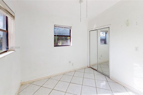 Купить виллу или дом в Хомстед, Флорида 3 спальни, 102.56м2, № 2046676 - фото 27