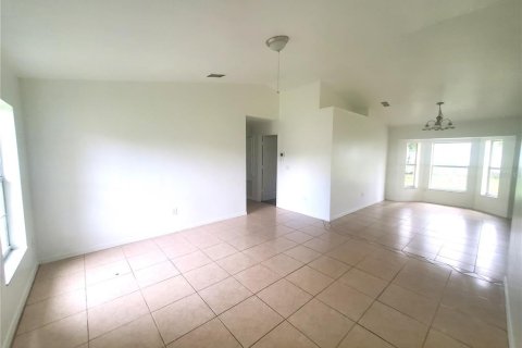 Casa en alquiler en Dunnellon, Florida, 3 dormitorios, 137.77 m2 № 1913064 - foto 2