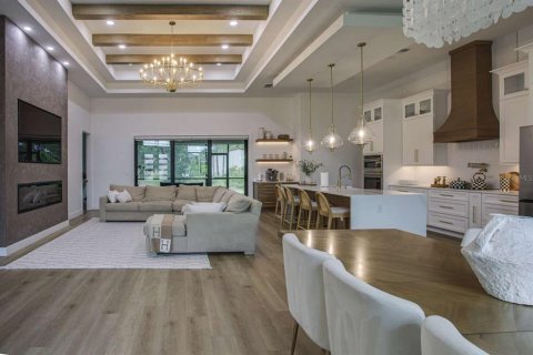 Villa ou maison à vendre à North Port, Floride: 3 chambres, 226.87 m2 № 2403402 - photo 4