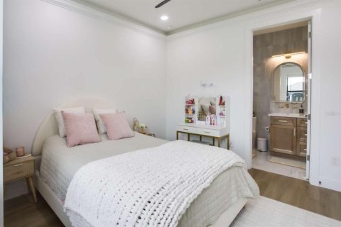 Villa ou maison à vendre à North Port, Floride: 3 chambres, 226.87 m2 № 2403402 - photo 22