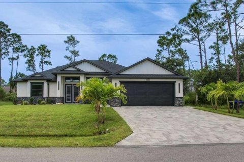 Villa ou maison à North Port, Floride 3 chambres, 226.87 m2 № 2403402