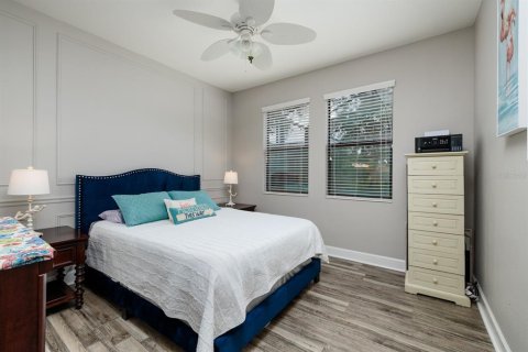Casa en venta en Palm Harbor, Florida, 5 dormitorios, 311.97 m2 № 1736567 - foto 19