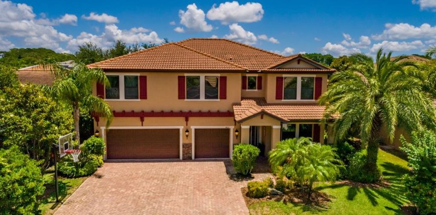 Casa en Palm Harbor, Florida 5 dormitorios, 311.97 m2 № 1736567